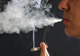 kolik můžete kouřit po extrakci zubů